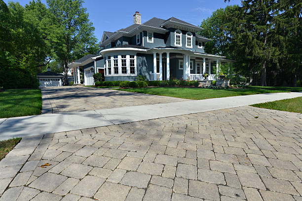 Best Residential driveway pavers in Mitchellville, IA